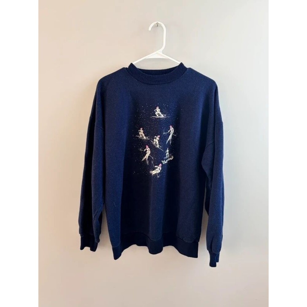 Vintage Retro Ski Graphic Crewneck Sweatshirt, Apres Ski, Winter, outdoors